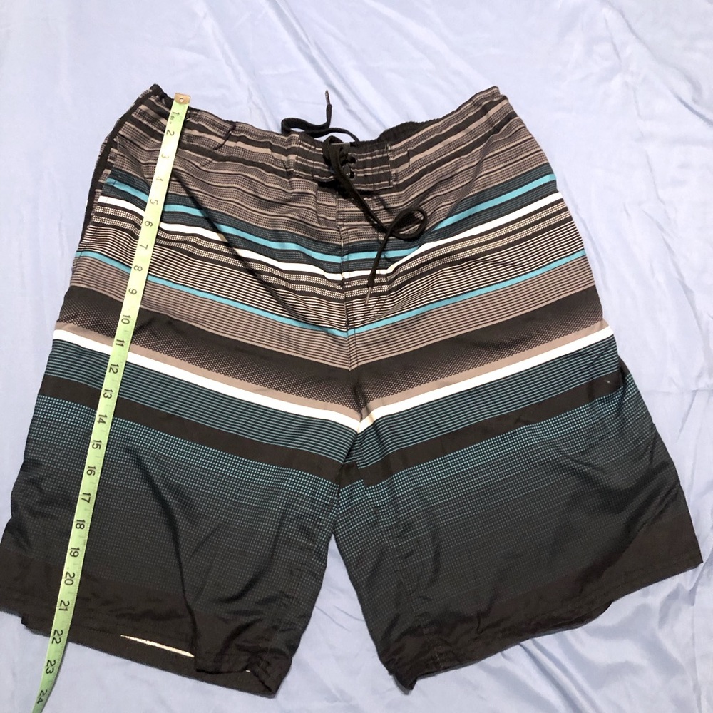 Men’s swim trunks